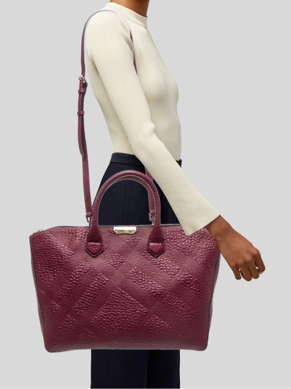 Burberry London Grainy Leather Check Medium Dewsbury Tote Bag Dark Plum NWOT - Picture 7 of 11